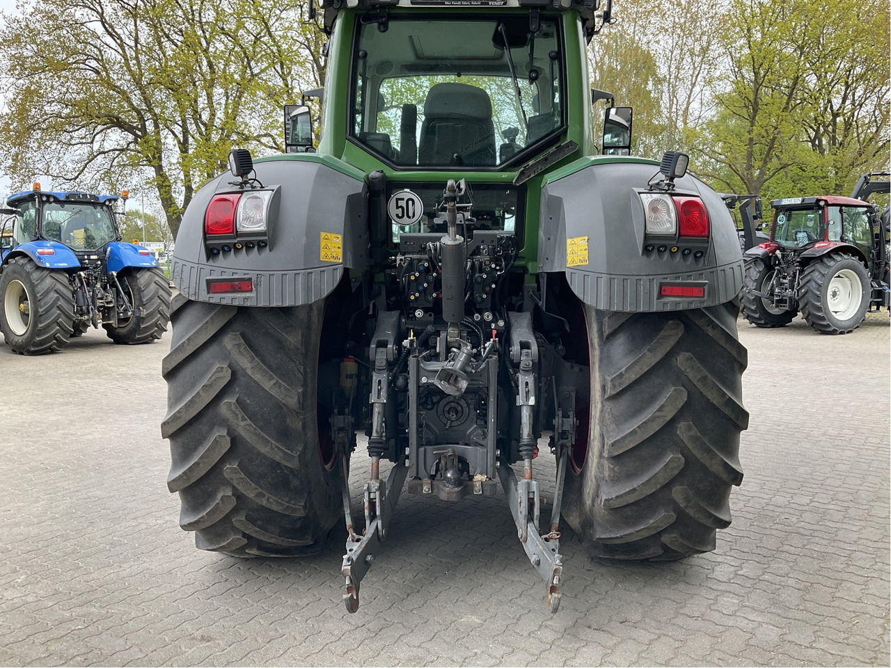 Fendt 826 Vario S4 - 拖拉机:图5 Fendt 826 Vario S4 - 拖拉机:图5