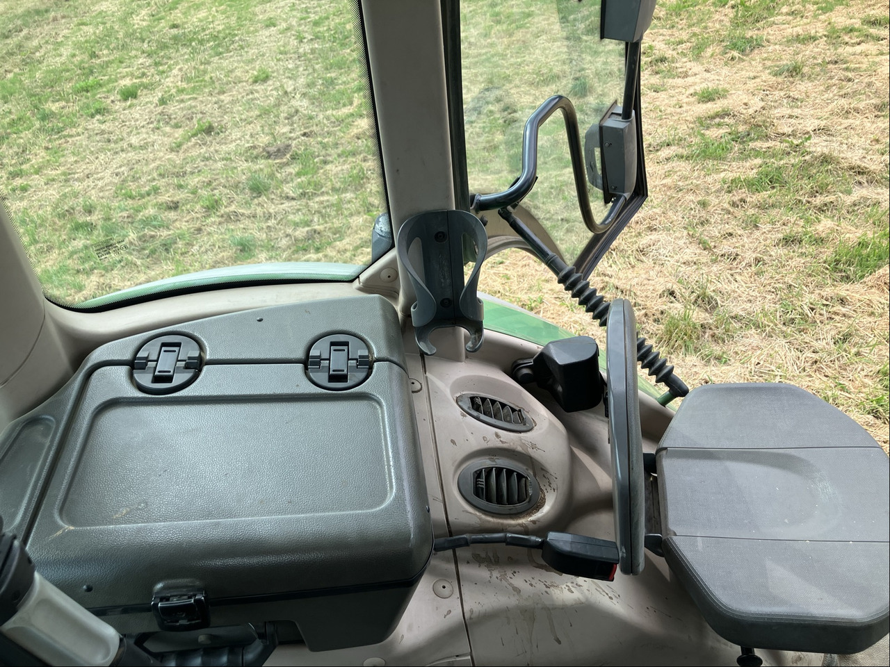 Fendt 927Profi SCR - 拖拉机:图4 Fendt 927Profi SCR - 拖拉机:图4