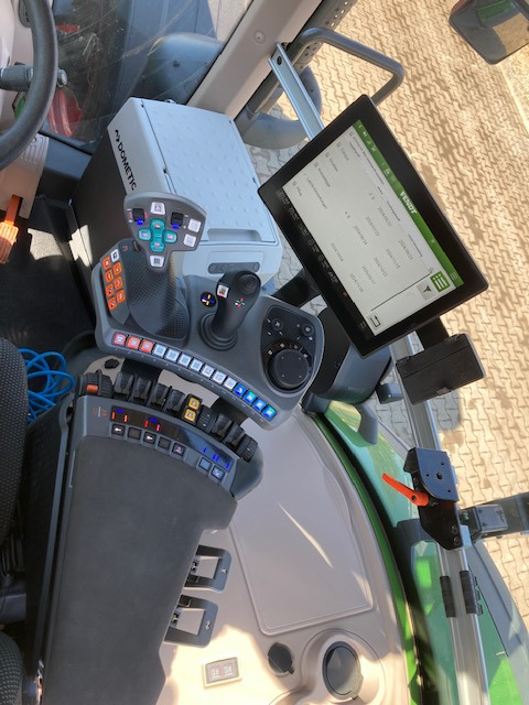 Fendt 930 Vario Gen7 Profi Setting2 - 拖拉机:图3 Fendt 930 Vario Gen7 Profi Setting2 - 拖拉机:图3