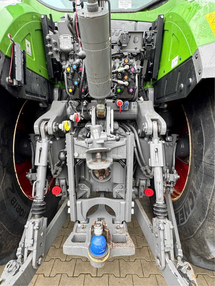 Fendt 933 Vario Gen6 Profi Plus - 拖拉机:图4 Fendt 933 Vario Gen6 Profi Plus - 拖拉机:图4