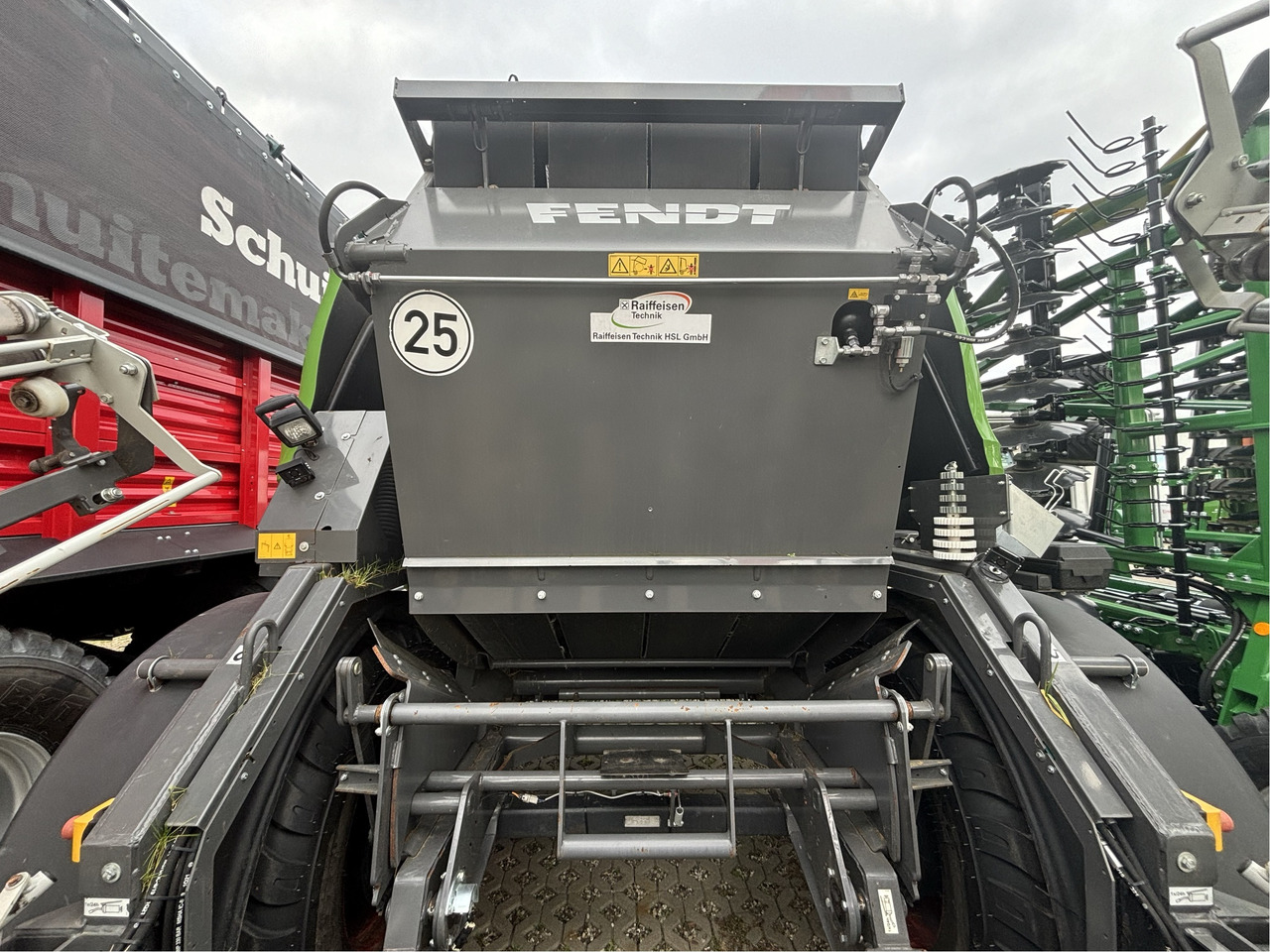 Fendt Rotana 160 V Combi - 干草和饲料设备:图4 Fendt Rotana 160 V Combi - 干草和饲料设备:图4