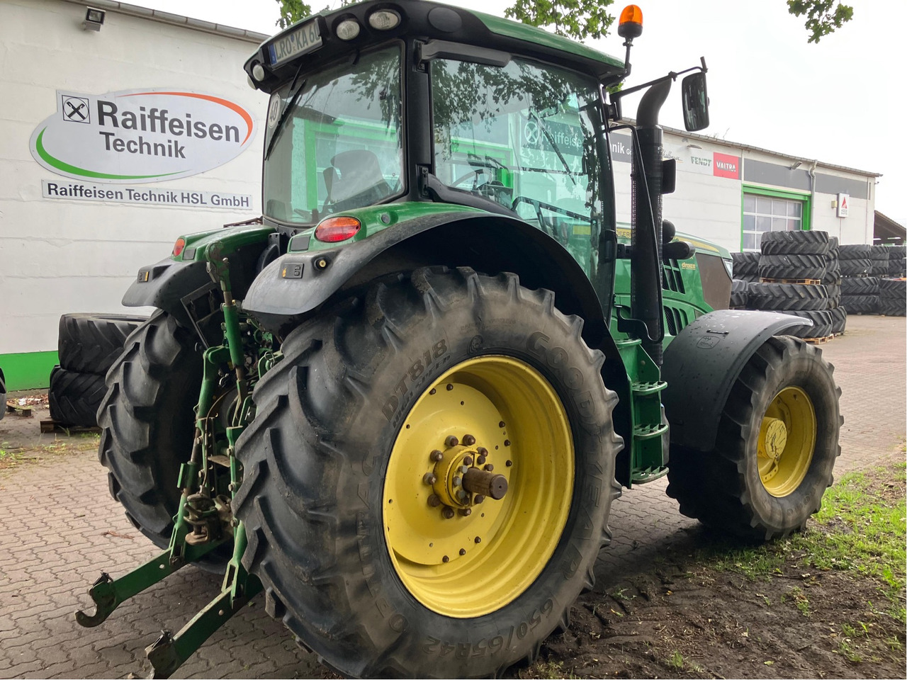 John Deere 6170 R AutoPower - 拖拉机:图2 John Deere 6170 R AutoPower - 拖拉机:图2