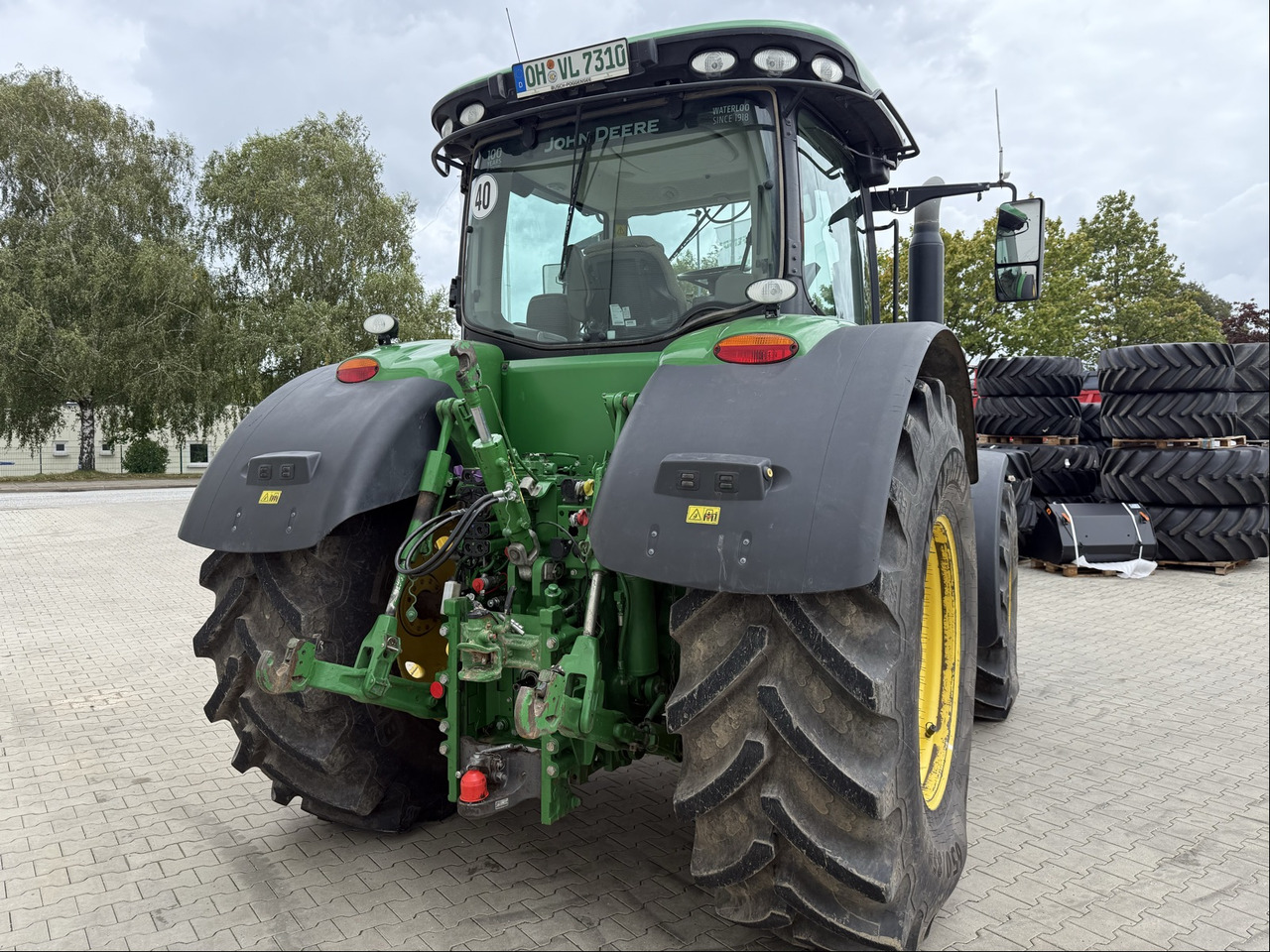 John Deere 7310R E23 - 拖拉机:图4 John Deere 7310R E23 - 拖拉机:图4