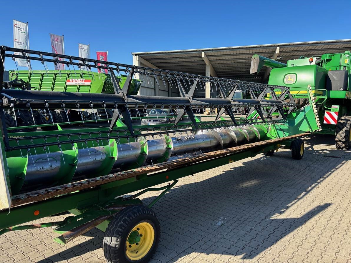 John Deere T660 i Hillmaster - 联合收割机:图4 John Deere T660 i Hillmaster - 联合收割机:图4