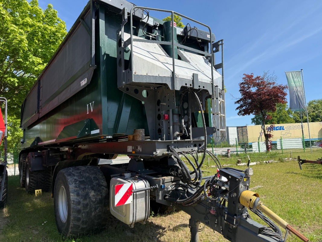 Krampe ALU Kippsattel KS 950 Roadrunn - 翻斗车:图2 Krampe ALU Kippsattel KS 950 Roadrunn - 翻斗车:图2