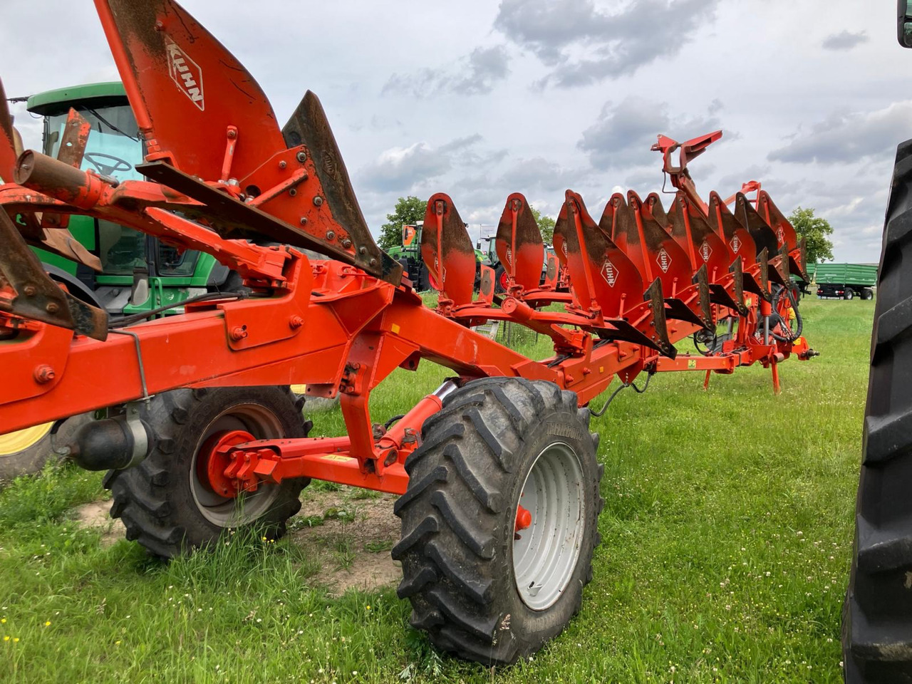 Kuhn Challenger 10-Schar Volldrehpflug - 犁:图2 Kuhn Challenger 10-Schar Volldrehpflug - 犁:图2