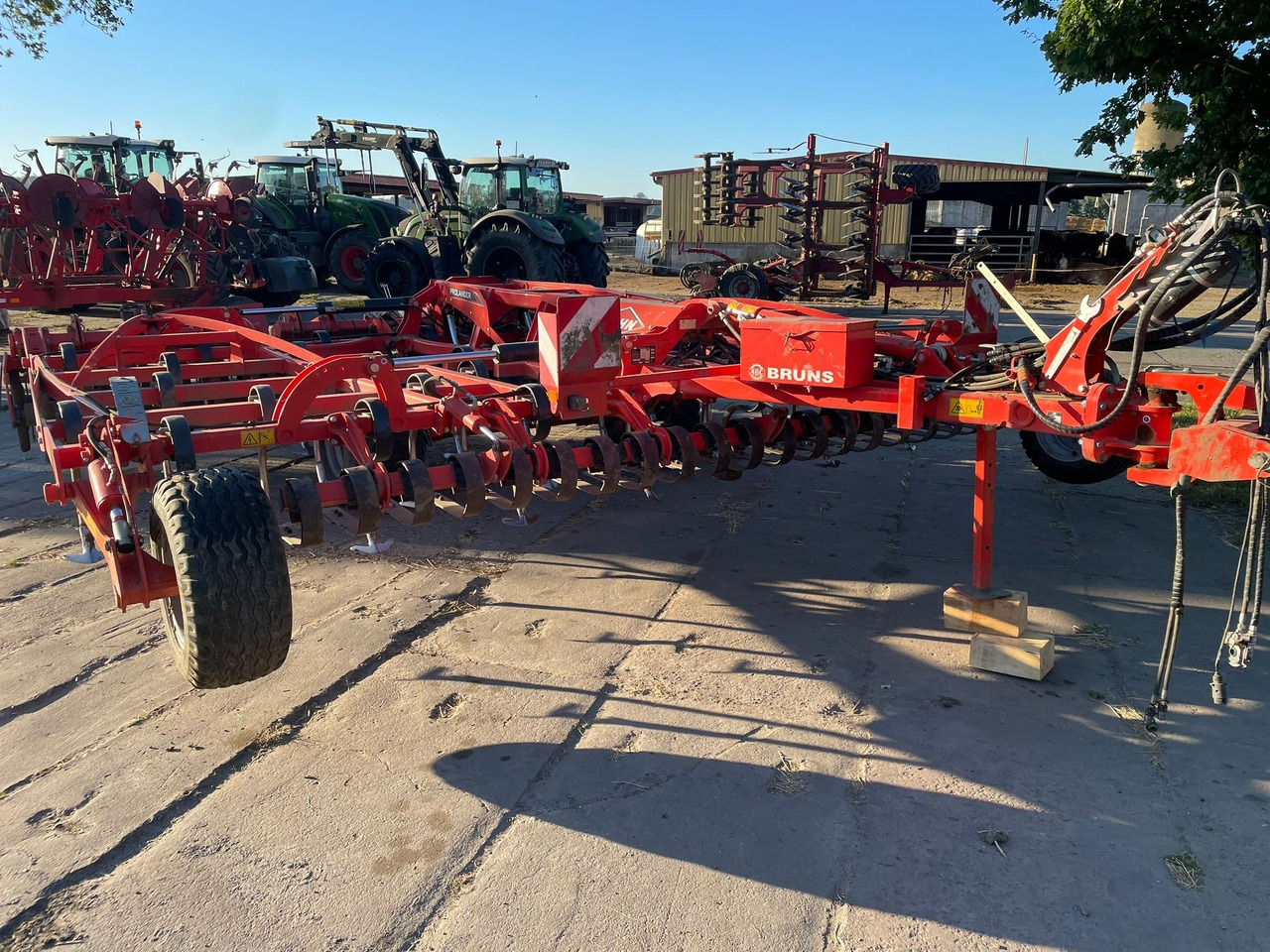 Kuhn Prolander 6000 - 耕耘机:图1 Kuhn Prolander 6000 - 耕耘机:图1