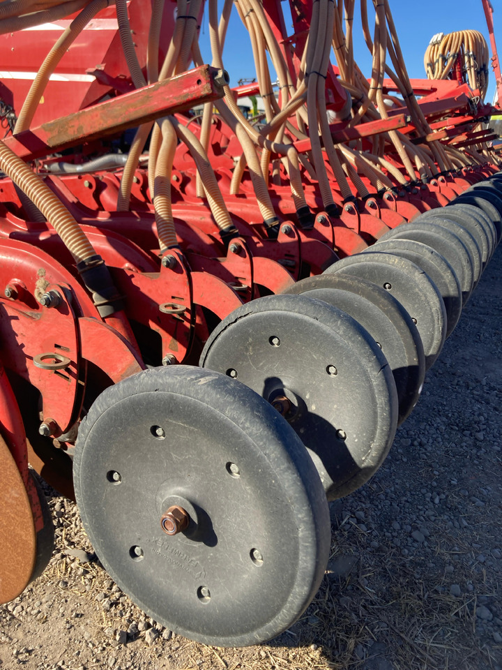 Kverneland DG 12000 - 条播机:图5 Kverneland DG 12000 - 条播机:图5