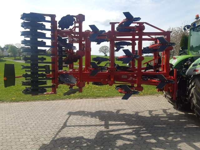 Kverneland Enduro F Grubber - 耕耘机:图3 Kverneland Enduro F Grubber - 耕耘机:图3