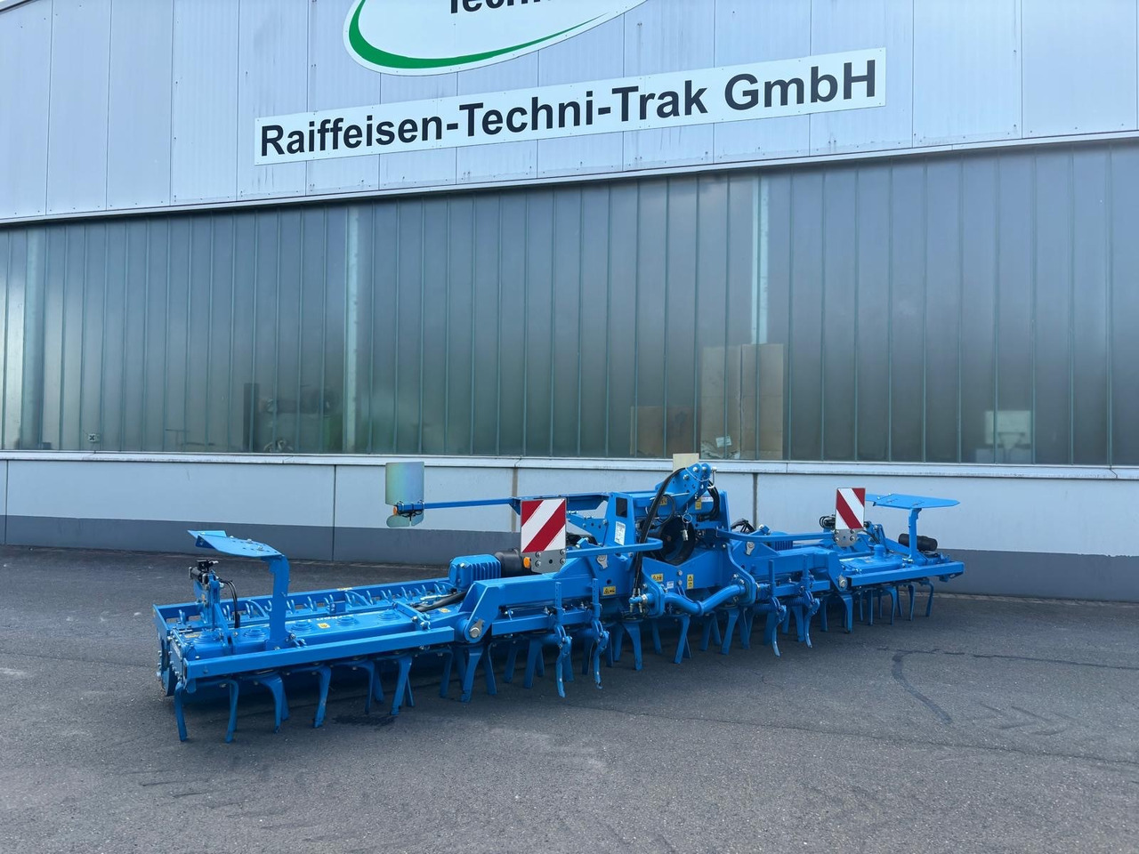 Lemken Zirkon 12/60 K - 土壤耕作设备:图1 Lemken Zirkon 12/60 K - 土壤耕作设备:图1