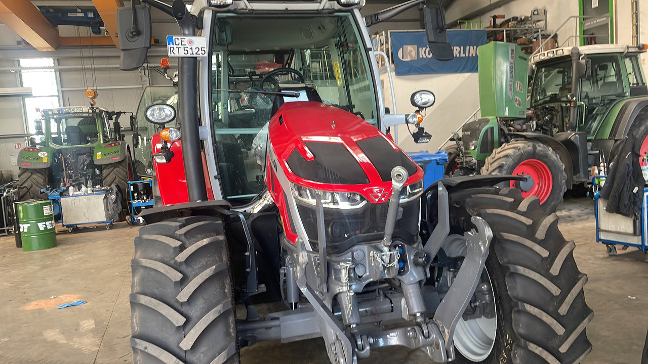 Massey Ferguson 5S.125 Dyna-6 EFFICIENT - 拖拉机:图3 Massey Ferguson 5S.125 Dyna-6 EFFICIENT - 拖拉机:图3