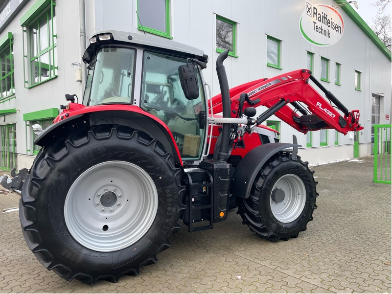 Massey Ferguson 6S.135 Dyna-VT EFFICIENT - 拖拉机:图1 Massey Ferguson 6S.135 Dyna-VT EFFICIENT - 拖拉机:图1