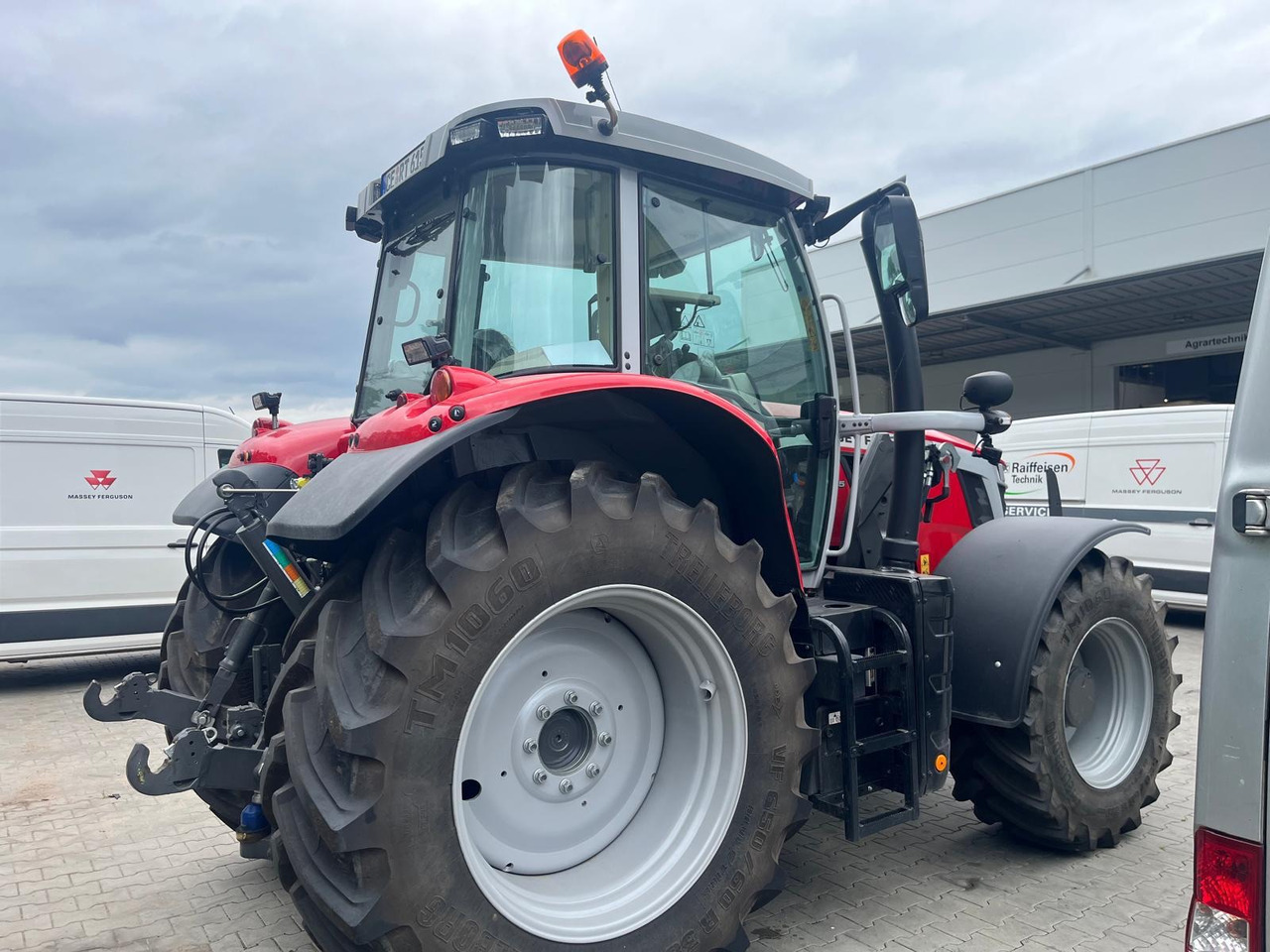 Massey Ferguson 6S.155 Dyna-VT EXCLUSIVE - 拖拉机:图2 Massey Ferguson 6S.155 Dyna-VT EXCLUSIVE - 拖拉机:图2