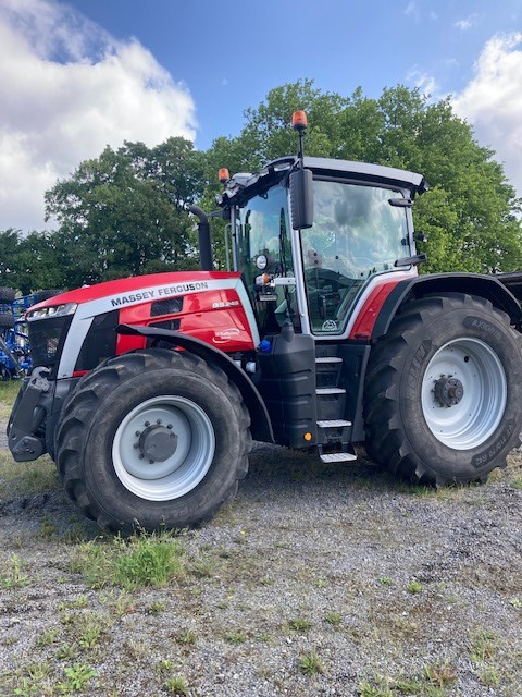Massey Ferguson 8S.245 Dyna E-Power Excl - 拖拉机:图1 Massey Ferguson 8S.245 Dyna E-Power Excl - 拖拉机:图1