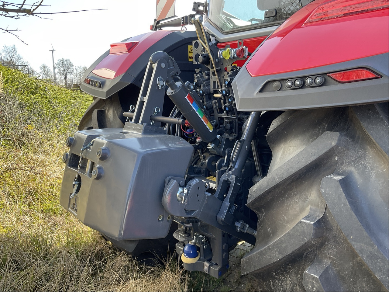 Massey Ferguson 8S.305 Dyna-VT EXCLUSIVE - 拖拉机:图3 Massey Ferguson 8S.305 Dyna-VT EXCLUSIVE - 拖拉机:图3