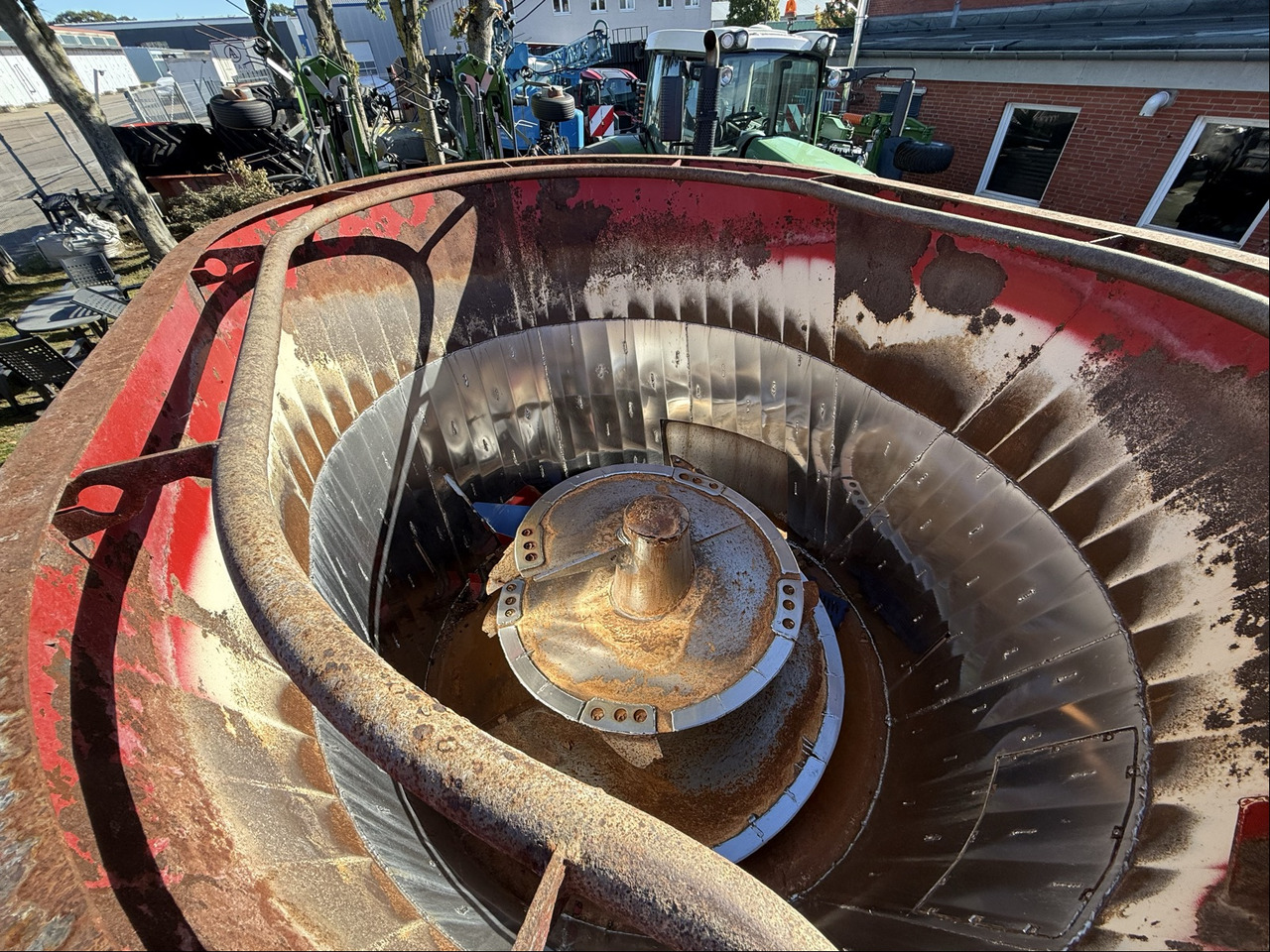 Mayer Siloking SF 13m³ - 饲料搅拌车:图4 Mayer Siloking SF 13m³ - 饲料搅拌车:图4