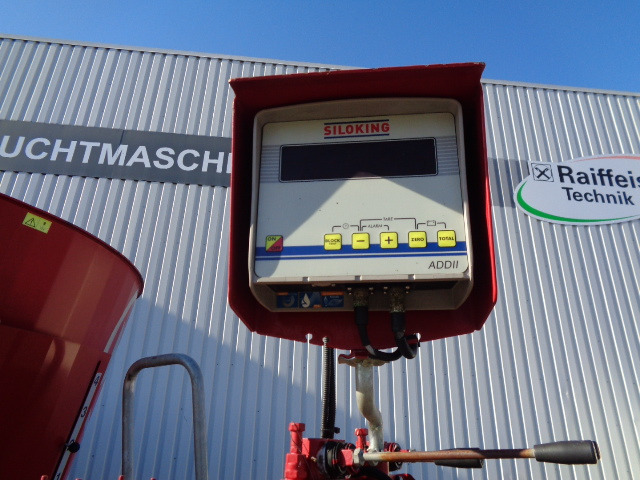 Mayer Siloking TrailedLine Duo 18 - 饲料搅拌车:图5 Mayer Siloking TrailedLine Duo 18 - 饲料搅拌车:图5