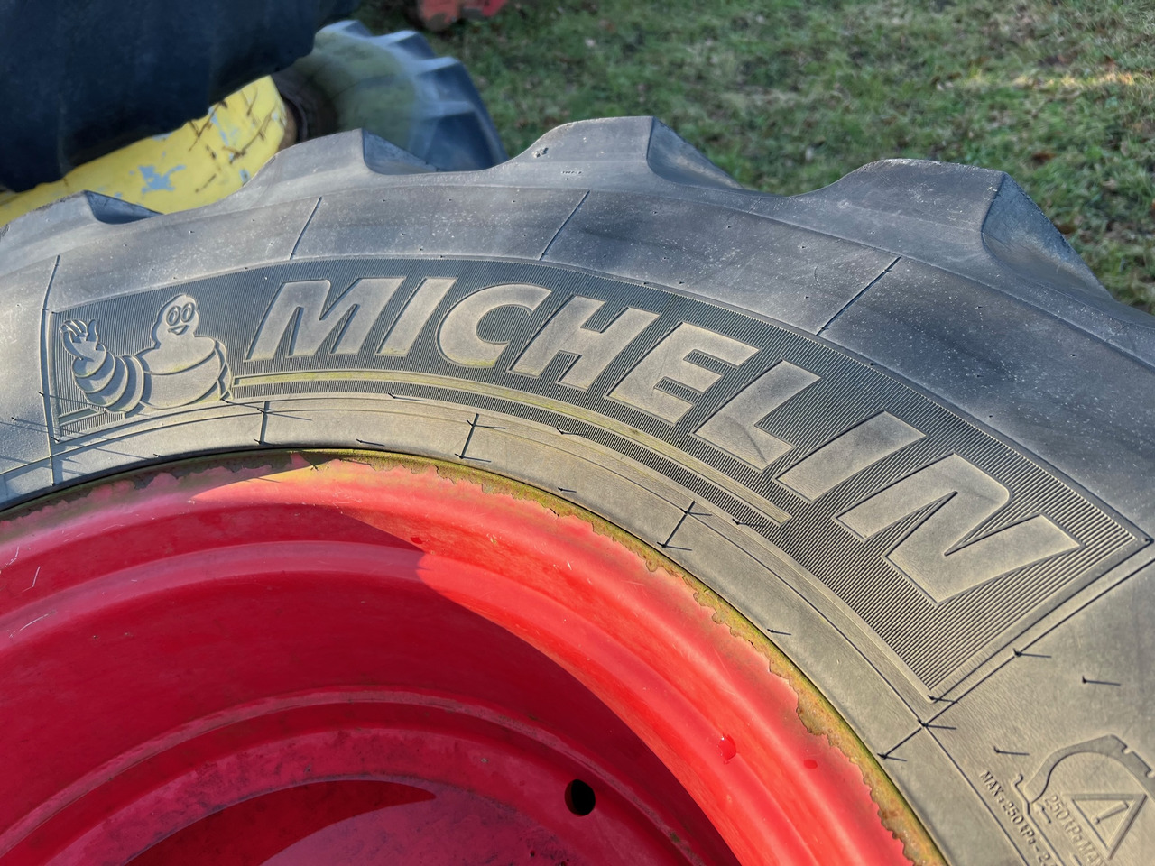Michelin 1x Rad 600/65 R28 - 车轮/ 轮胎:图4 Michelin 1x Rad 600/65 R28 - 车轮/ 轮胎:图4