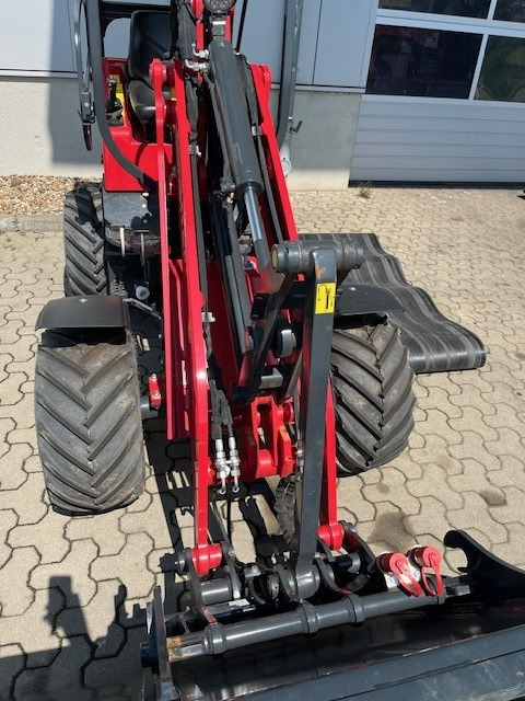 Schäffer Typ 2028-2 - 轮式装载机:图2 Schäffer Typ 2028-2 - 轮式装载机:图2