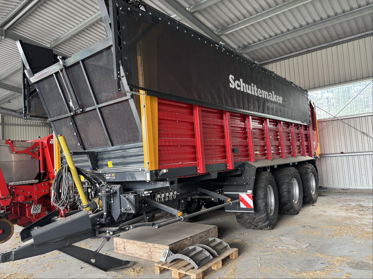 Schuitemaker Siwa 840 S - 农场自卸拖车/ 自卸车:图1 Schuitemaker Siwa 840 S - 农场自卸拖车/ 自卸车:图1