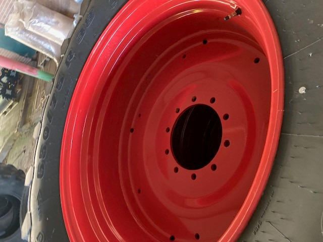 Trelleborg 650/75R38 600/65R28 - 车轮/ 轮胎:图2 Trelleborg 650/75R38 600/65R28 - 车轮/ 轮胎:图2