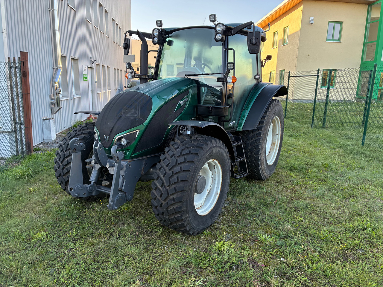 Valtra A114MH4 AC 71.5 - 拖拉机:图1 Valtra A114MH4 AC 71.5 - 拖拉机:图1