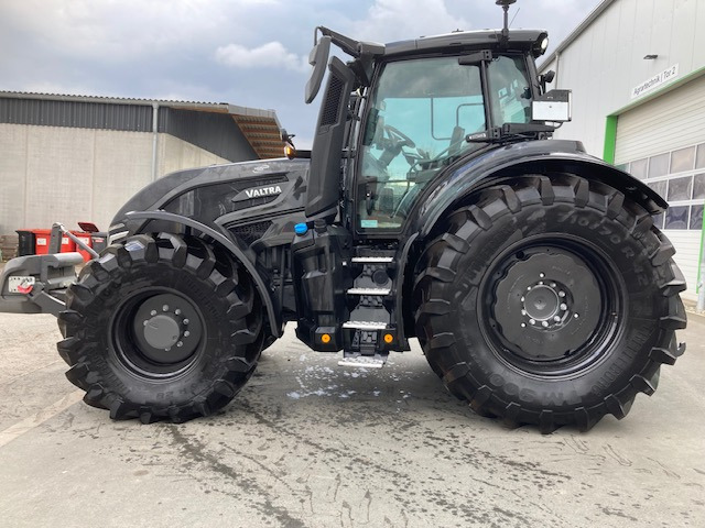 Valtra Q 265 - 拖拉机:图1 Valtra Q 265 - 拖拉机:图1