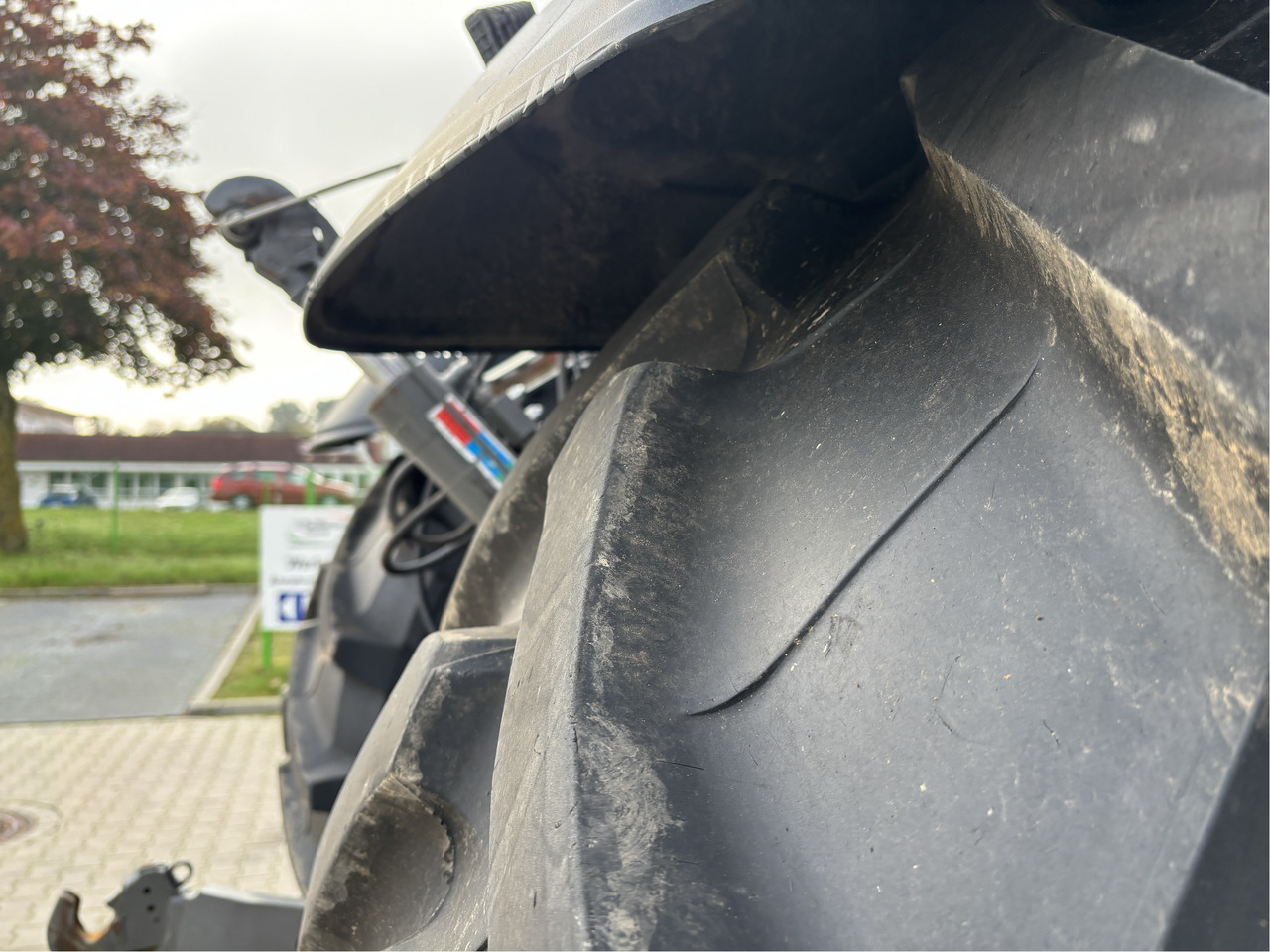 Valtra Q265 - 拖拉机:图2 Valtra Q265 - 拖拉机:图2