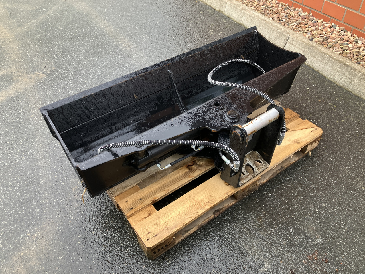 ZFE Grabenräumlöffel hydr. 1400mm - 挖掘机:图4 ZFE Grabenräumlöffel hydr. 1400mm - 挖掘机:图4