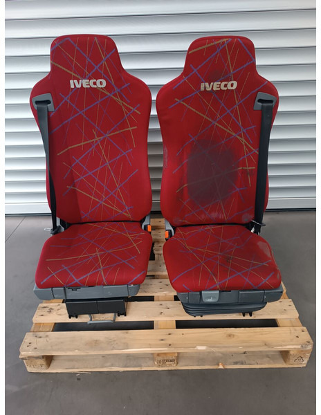 Iveco Eurostar, Eurotech, Eurotrakker - 座椅 适用于 卡车:图3 Iveco Eurostar, Eurotech, Eurotrakker - 座椅 适用于 卡车:图3