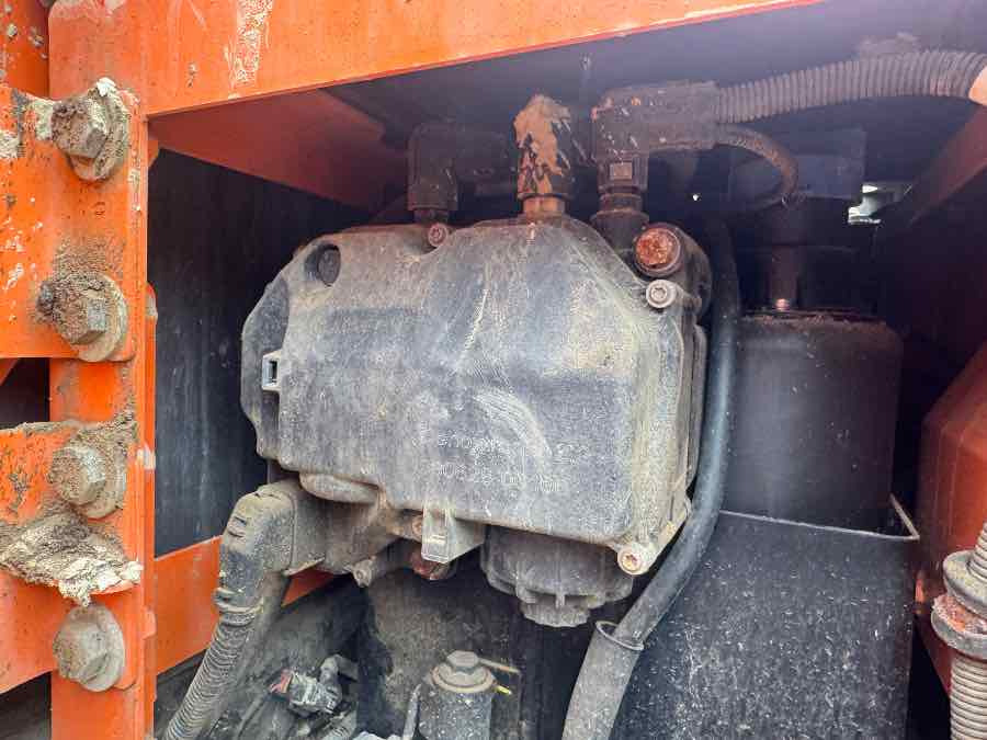 DOOSAN DX255LC-5 EXCAVATOR FOR PARTS - 履带式挖掘机:图2 DOOSAN DX255LC-5 EXCAVATOR FOR PARTS - 履带式挖掘机:图2