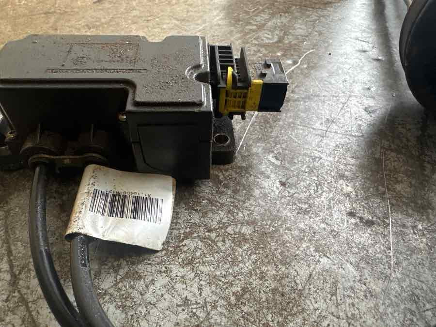 MAN ADBLUE LEVER 81.15408-6102 - 车用尿素溶液箱 适用于 卡车:图2 MAN ADBLUE LEVER 81.15408-6102 - 车用尿素溶液箱 适用于 卡车:图2