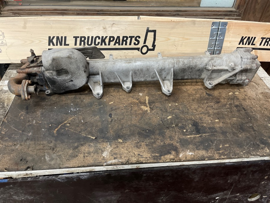 MAN EGR COOLER 51.08100-7067 - 发动机及其零件 适用于 卡车:图2 MAN EGR COOLER 51.08100-7067 - 发动机及其零件 适用于 卡车:图2