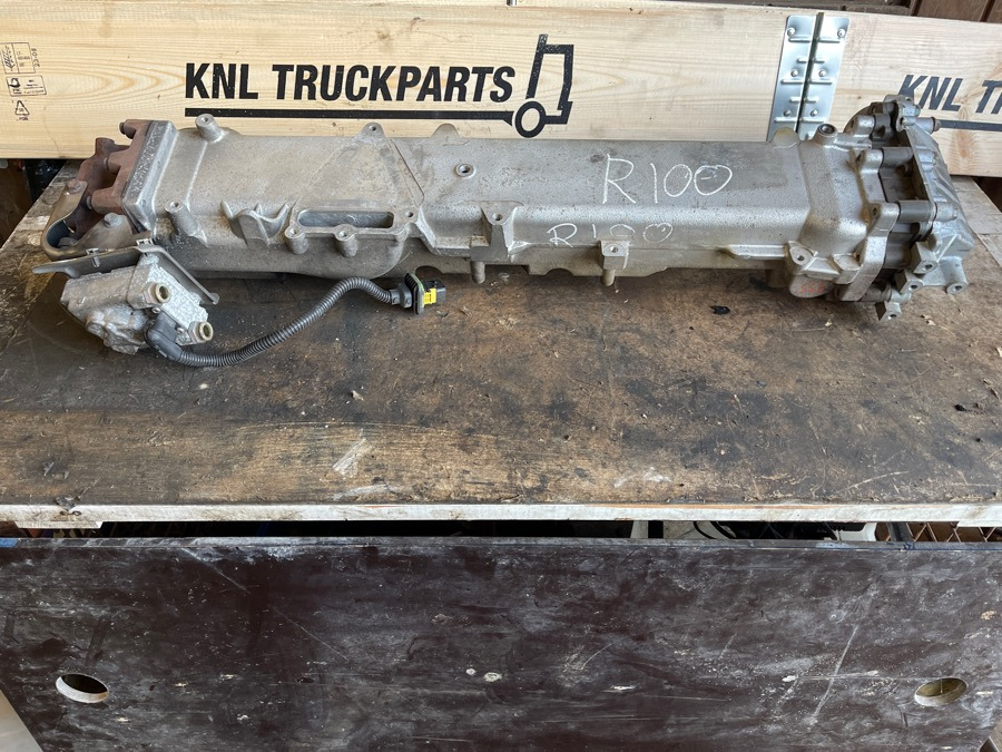 MAN EGR COOLER 51.08100-7304 - 发动机及其零件 适用于 卡车:图1 MAN EGR COOLER 51.08100-7304 - 发动机及其零件 适用于 卡车:图1