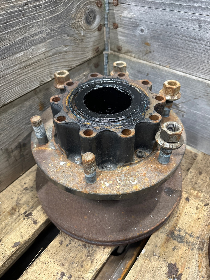 MAN REAR HUB 81.35701-0164 - 轮毂 适用于 卡车:图1 MAN REAR HUB 81.35701-0164 - 轮毂 适用于 卡车:图1