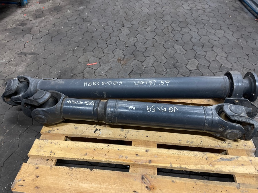 MERCEDES PROPSHAFT A6594106702 + A9414100001 - 螺旋桨轴 适用于 卡车:图1 MERCEDES PROPSHAFT A6594106702 + A9414100001 - 螺旋桨轴 适用于 卡车:图1