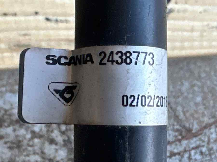 SCANIA A/C PIPE 2438773 - 进气管 适用于 卡车:图3 SCANIA A/C PIPE 2438773 - 进气管 适用于 卡车:图3