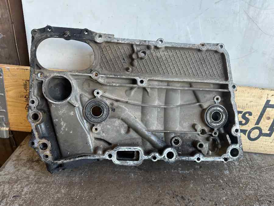 SCANIA ENGINE COVER 1874697 - 发动机及其零件 适用于 卡车:图2 SCANIA ENGINE COVER 1874697 - 发动机及其零件 适用于 卡车:图2