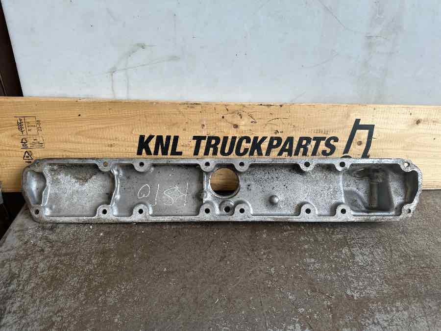 SCANIA ENGINE COVER 1900719 - 发动机及其零件 适用于 卡车:图2 SCANIA ENGINE COVER 1900719 - 发动机及其零件 适用于 卡车:图2