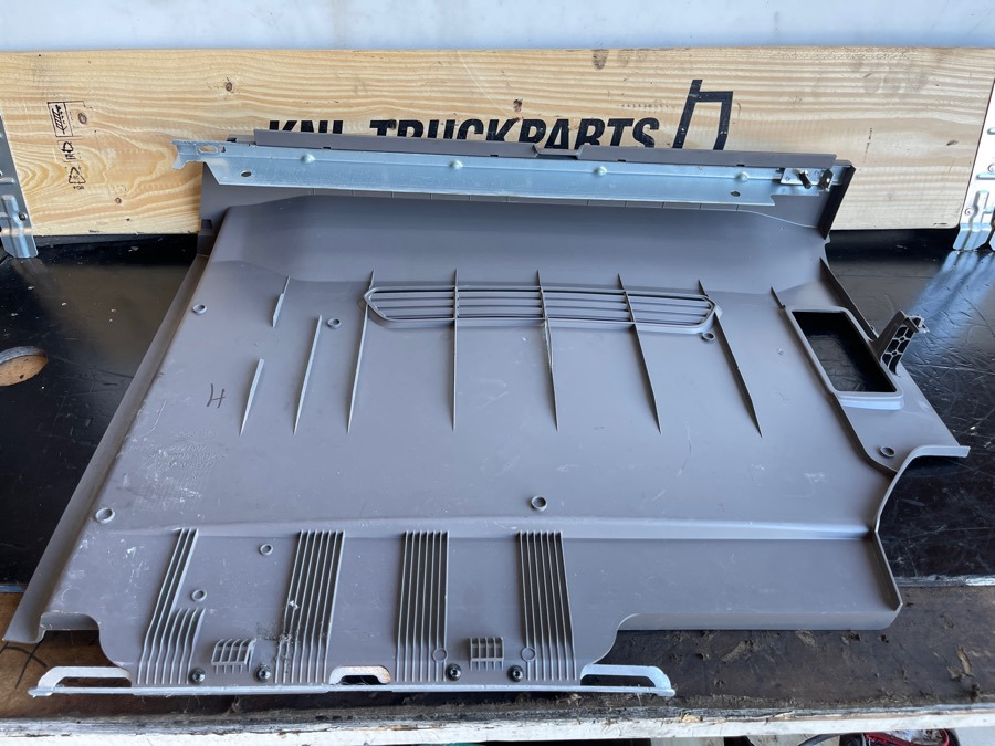 SCANIA PANEL 2227507 - 驾驶室和内部 适用于 卡车:图1 SCANIA PANEL 2227507 - 驾驶室和内部 适用于 卡车:图1