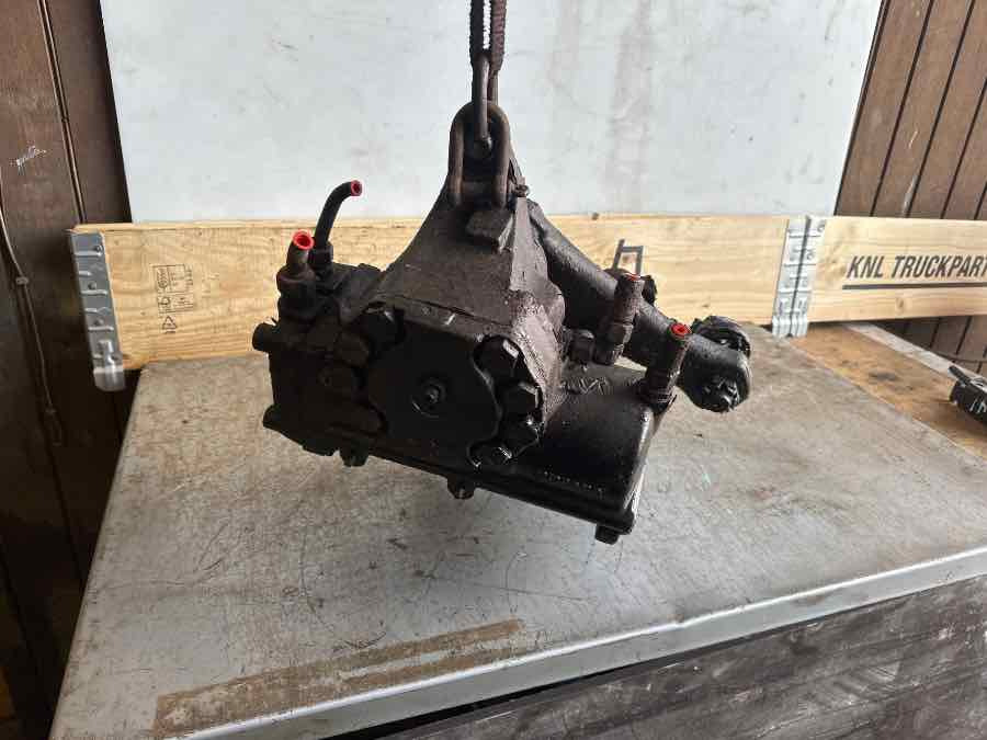 SCANIA STEERING GEAR TAS85 // 1930694 - 转向系统 适用于 卡车:图2 SCANIA STEERING GEAR TAS85 // 1930694 - 转向系统 适用于 卡车:图2