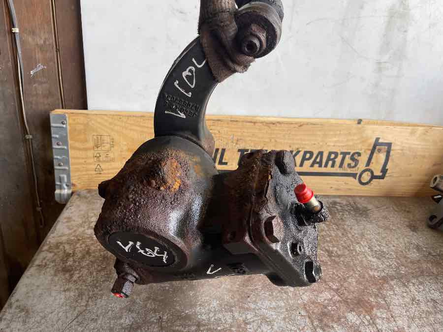VOLVO STEERING GEAR 20901108 - 转向系统 适用于 卡车:图1 VOLVO STEERING GEAR 20901108 - 转向系统 适用于 卡车:图1