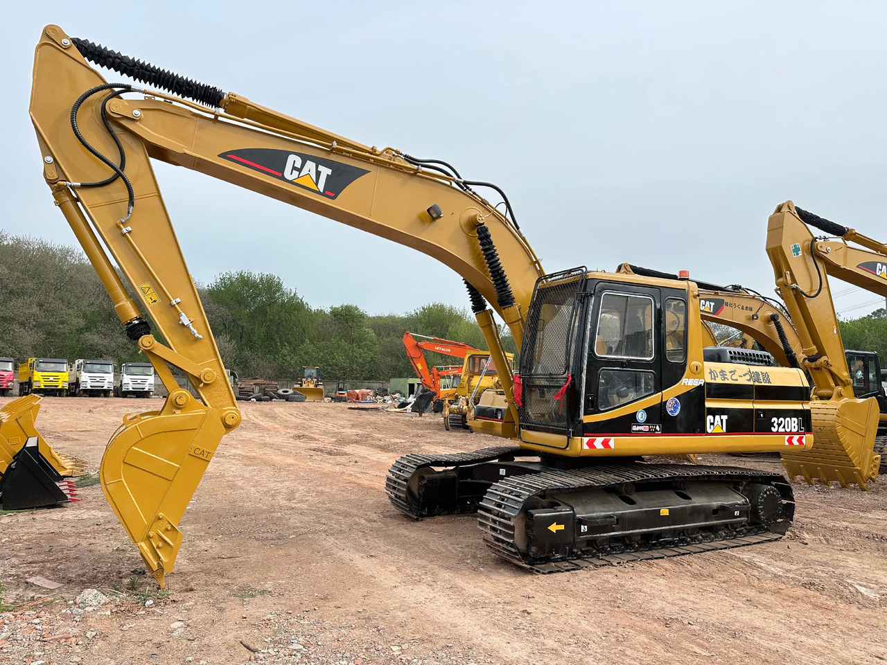 CAT 320BL crawler excavator - 履带式挖掘机:图2 CAT 320BL crawler excavator - 履带式挖掘机:图2