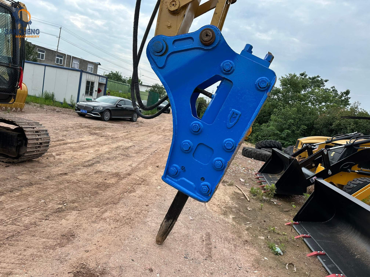 CAT 320CL crawler excavator with hammer - 履带式挖掘机:图5 CAT 320CL crawler excavator with hammer - 履带式挖掘机:图5