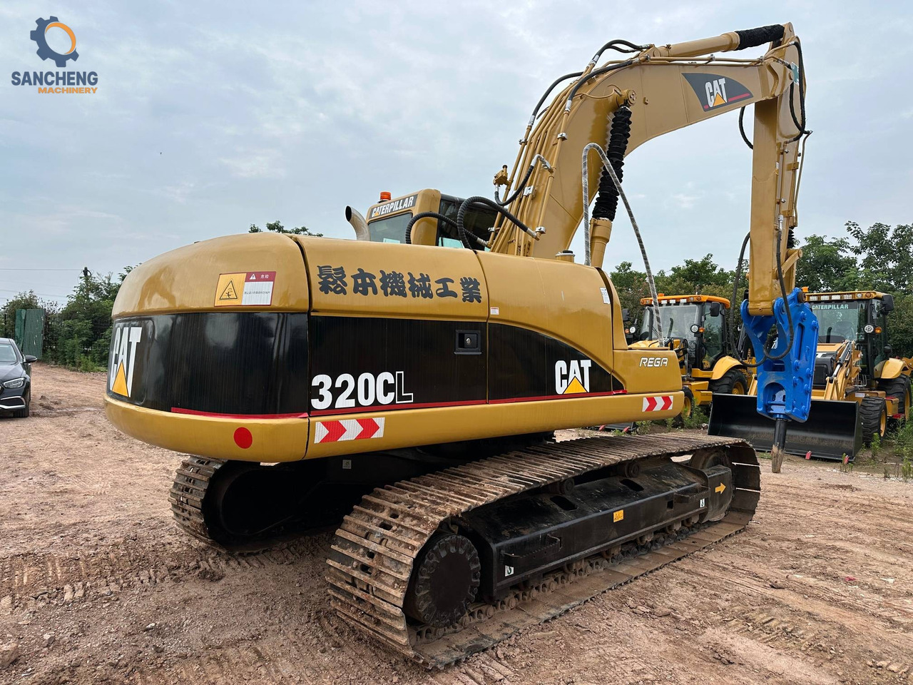 CAT 320CL crawler excavator with hammer - 履带式挖掘机:图4 CAT 320CL crawler excavator with hammer - 履带式挖掘机:图4