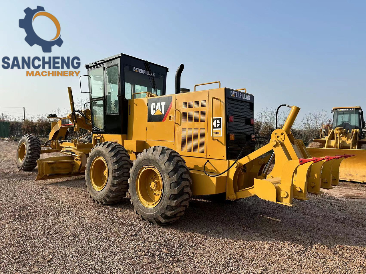 CATERPILLAR 120H motor grader - 平路机:图3 CATERPILLAR 120H motor grader - 平路机:图3