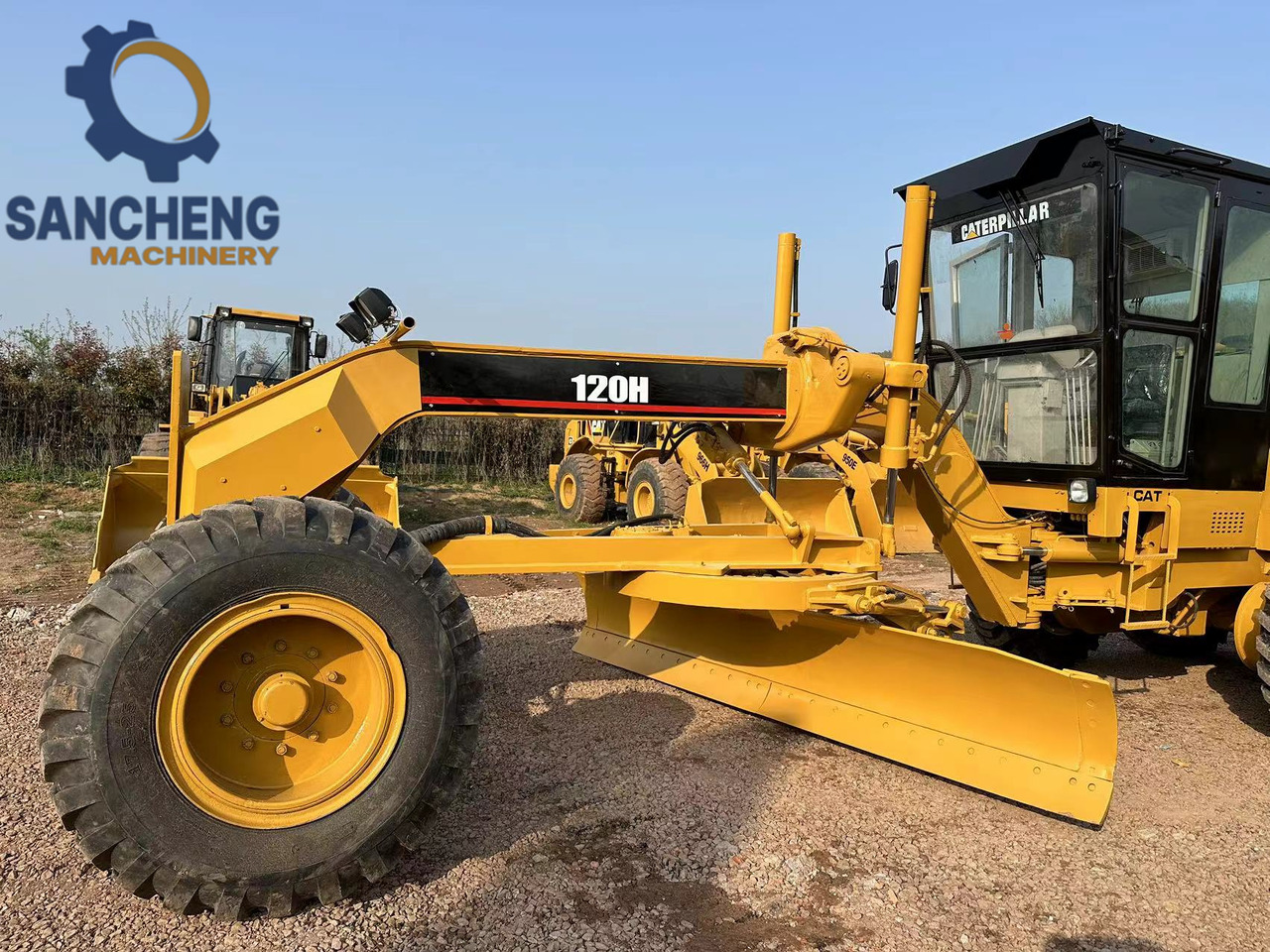 CATERPILLAR 120H motor grader - 平路机:图5 CATERPILLAR 120H motor grader - 平路机:图5