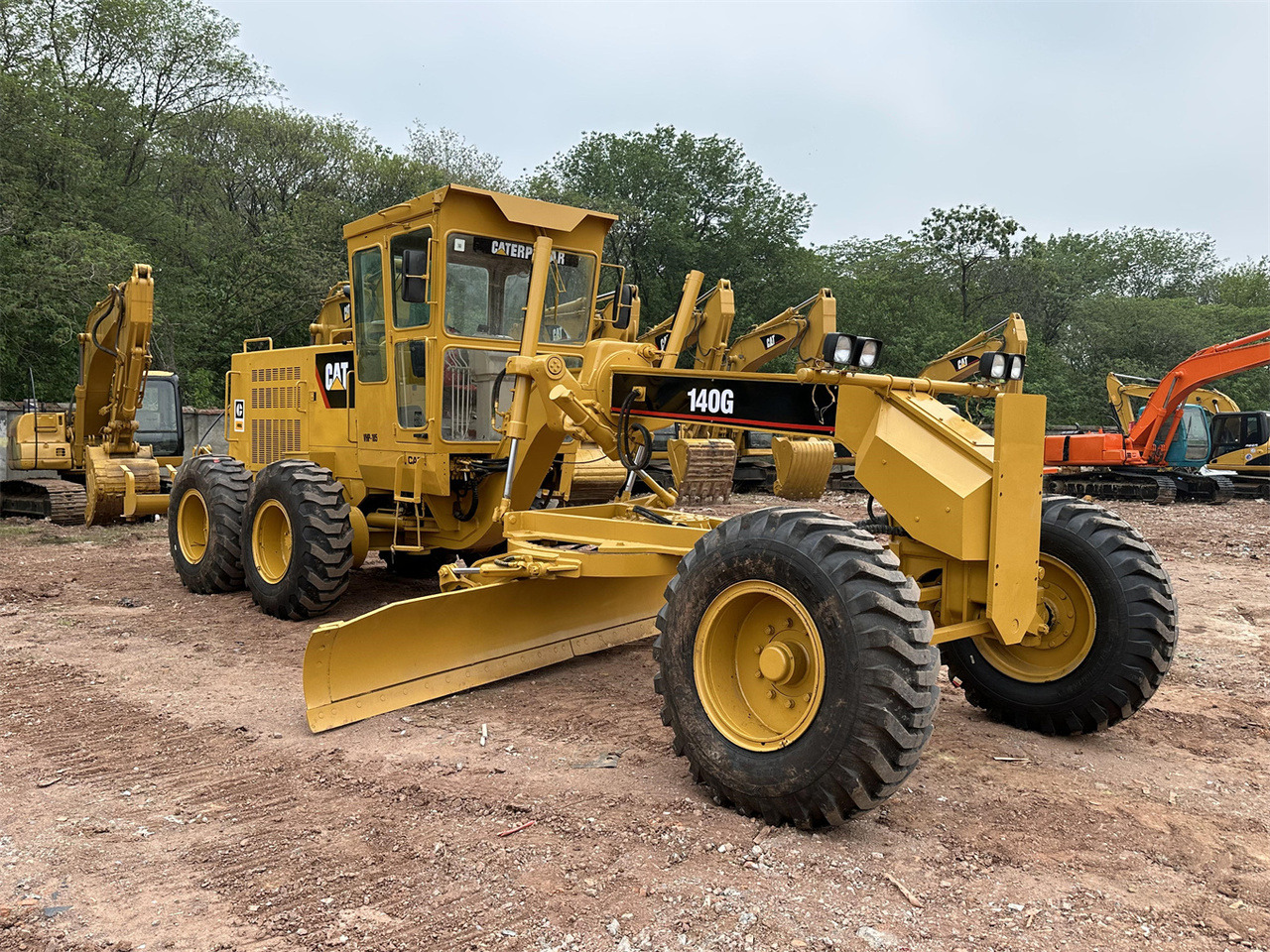 CATERPILLAR 140G - 平路机:图1 CATERPILLAR 140G - 平路机:图1