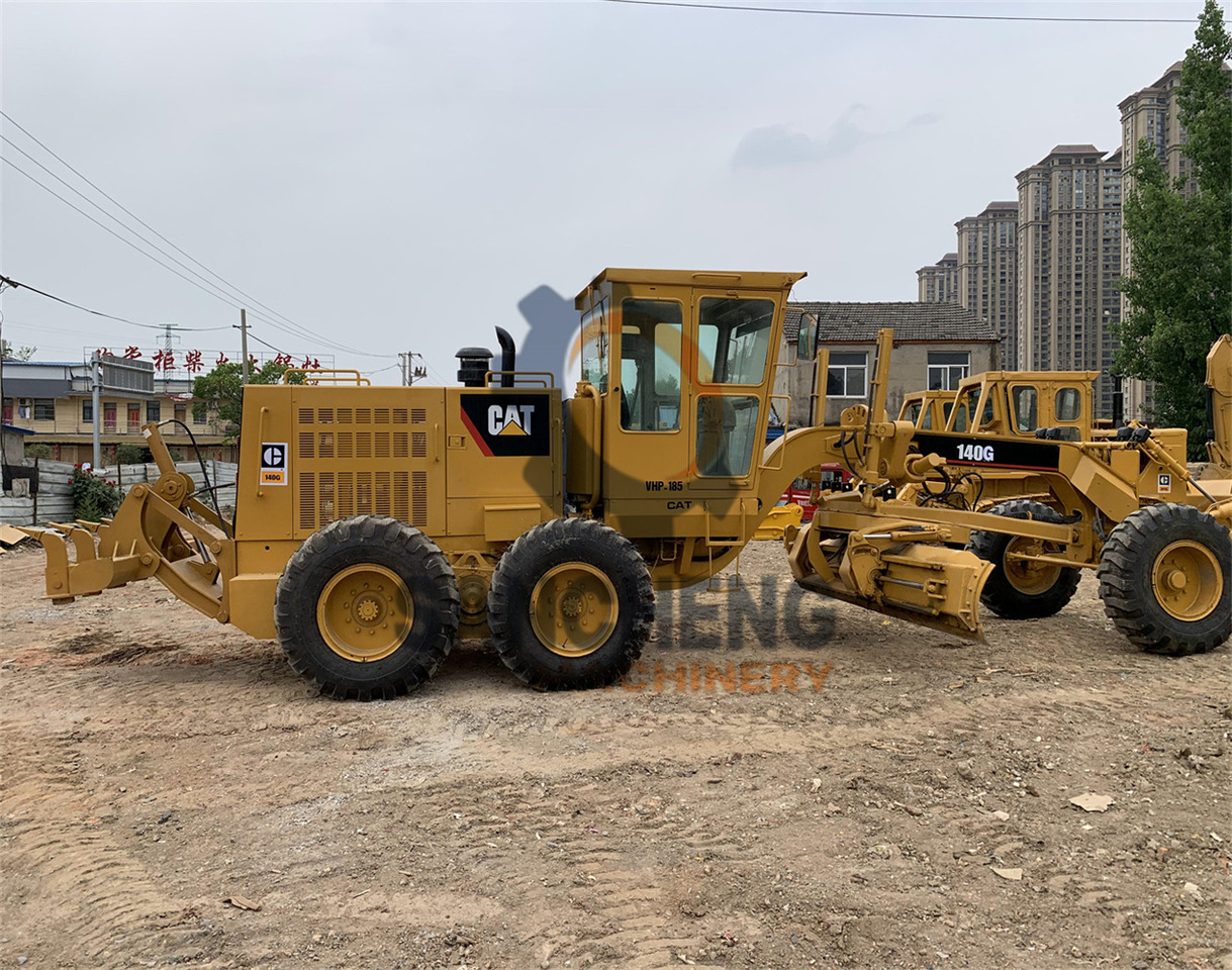 CATERPILLAR 140G - 平路机:图4 CATERPILLAR 140G - 平路机:图4