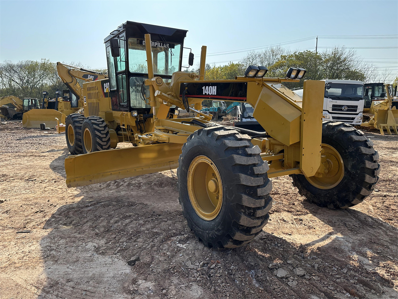 CATERPILLAR 140H - 平路机:图2 CATERPILLAR 140H - 平路机:图2